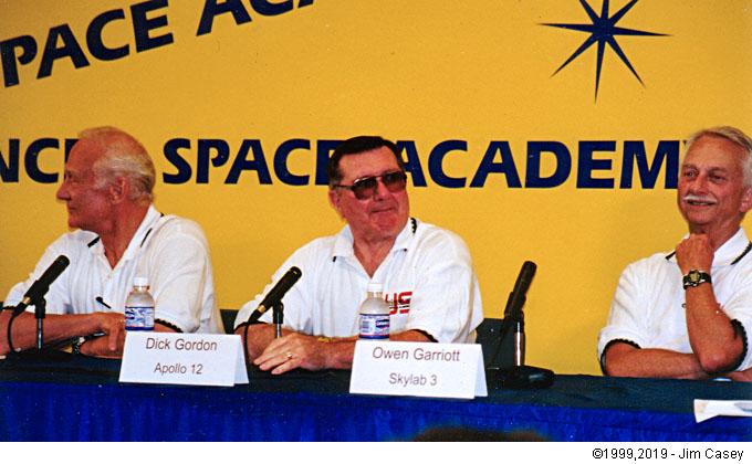 Astronauts Buzz Aldrin, Dick Gordon & Owen Garriott engage the media during a press conferance at the US Space & Rocket Center in 1999 during the 30th anniversary of the first Apollo moon landing.